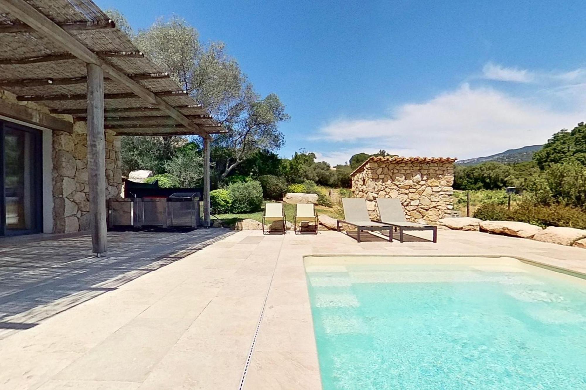 Argiale - Arghjale Villa Figari  Exteriör bild