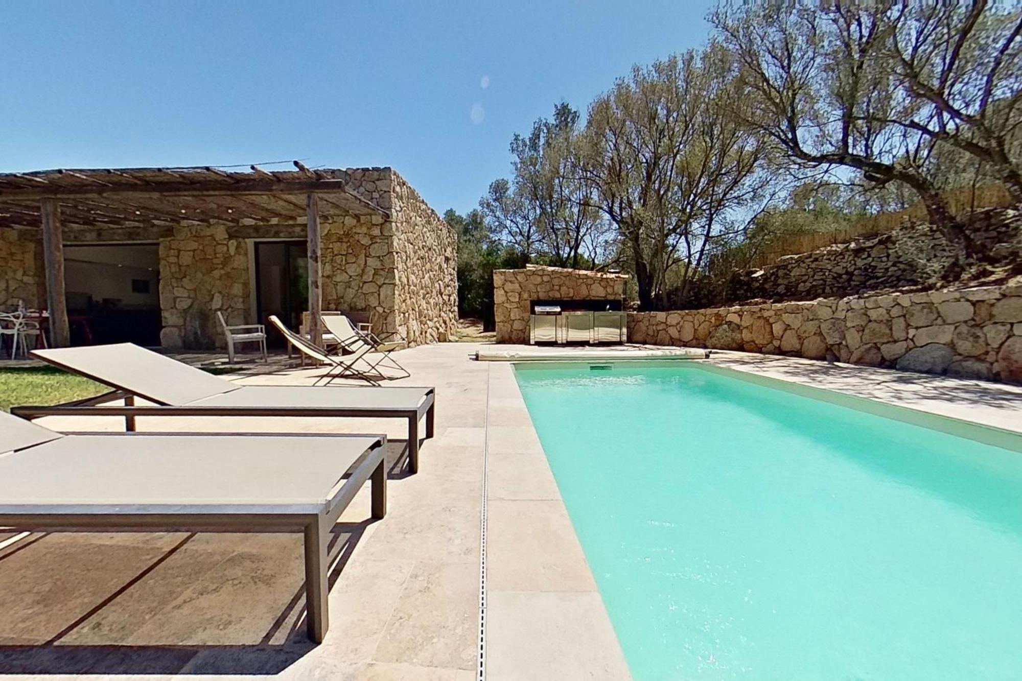 Argiale - Arghjale Villa Figari  Exteriör bild