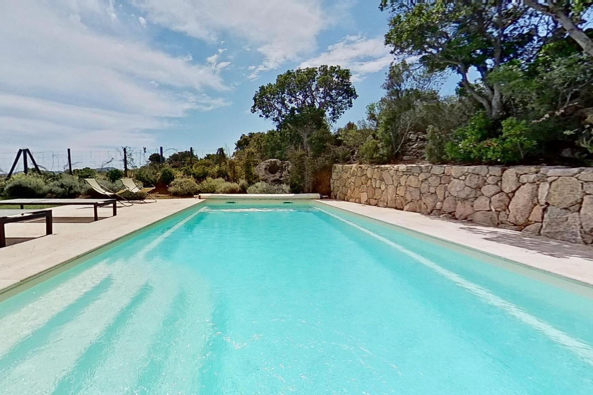 Argiale - Arghjale Villa Figari  Exteriör bild